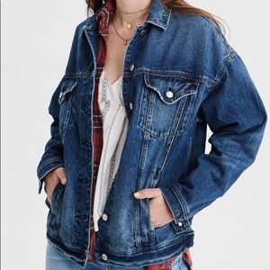 American Eagle boyfriend fit denim jacket